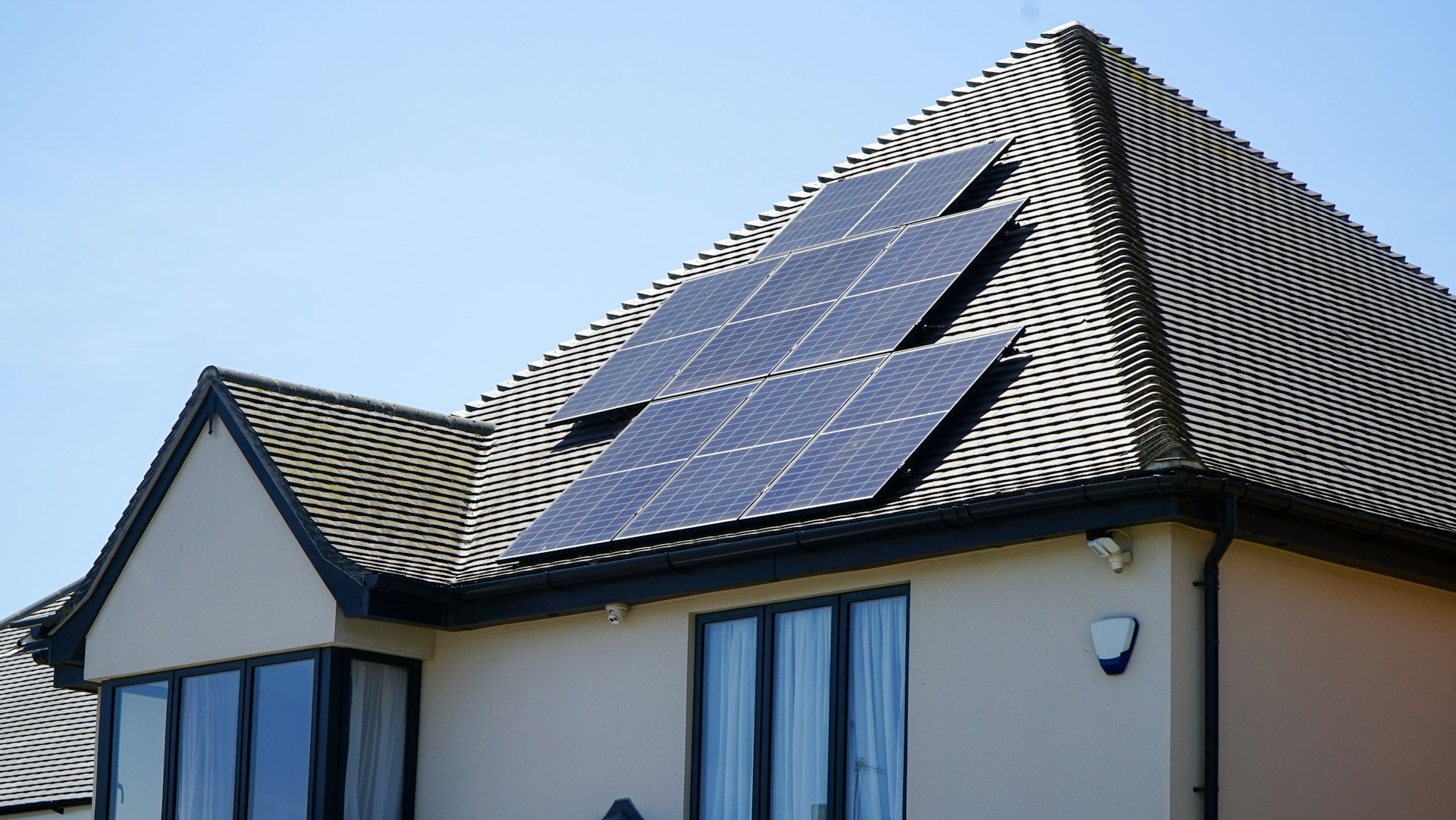 solar-panel-installation-rooftop.jpg
